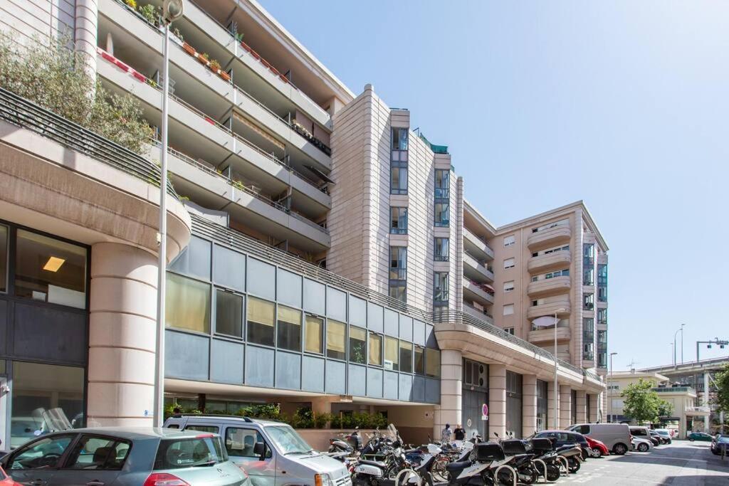 L41 Suite Paladium 8Pax 4Rooms Balcony Wifi Ac Nice Ngoại thất bức ảnh